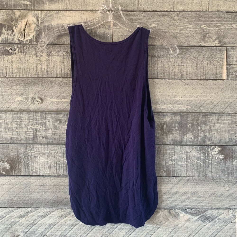 Built apparel tank top - Picture 2 of 3